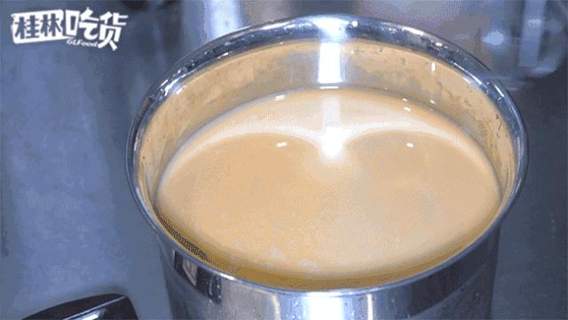 火遍全国的明星茶饮本宫的茶开到桂林了！凭口袋茶掀起了排队潮流