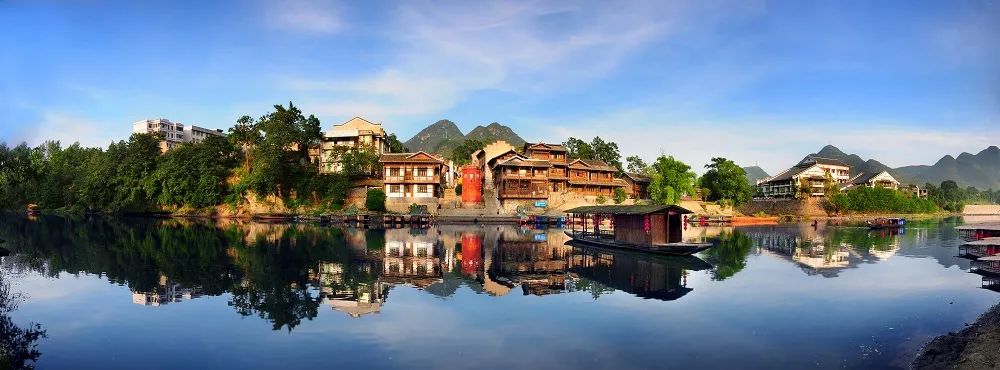 秀山灯光表演无人机,秀山湖广场无人机