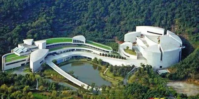 涓嶇煡涓嶈鏂板勾宸茬粡鏉ヤ复,涓嶇煡涓嶈鏄ヨ妭宸茬粡鏉ヤ复