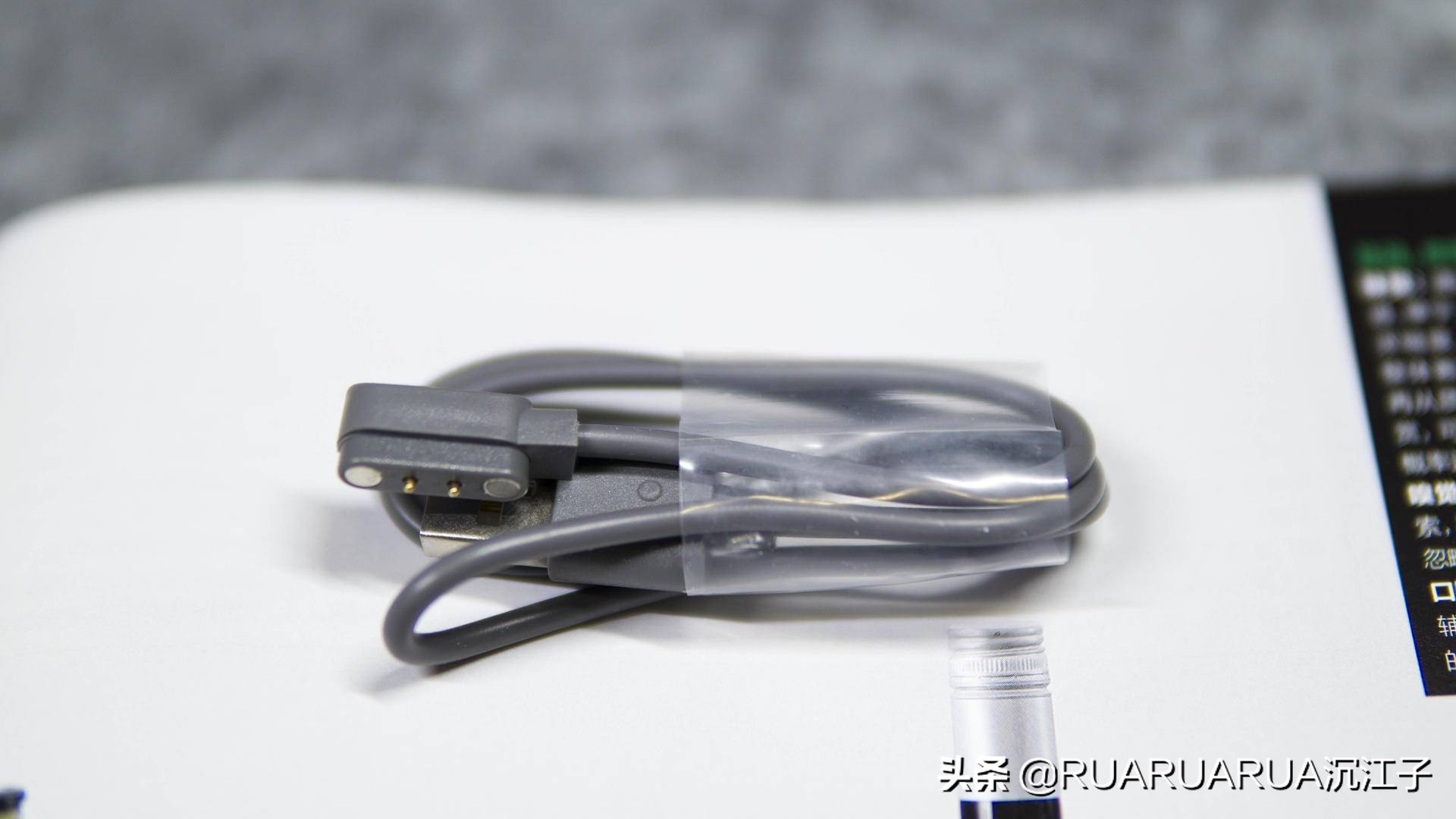 摩飞便携式榨汁杯早餐,摩飞便携榨汁杯的说明书