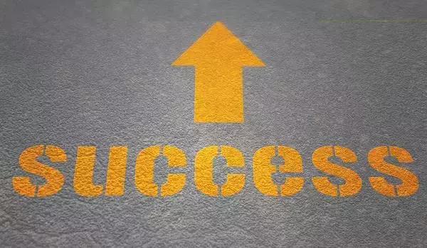 指间自由花艺，为己而生的匠心|匠人采访