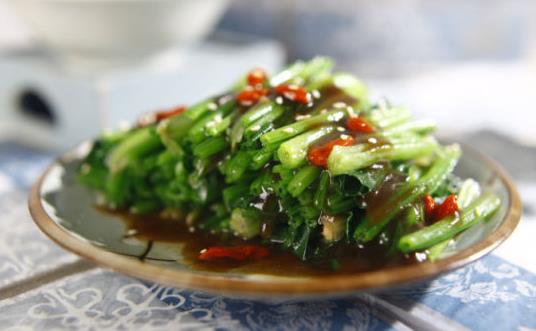 经前期综合征怎么调理最有效,女性经前综合征吃什么好