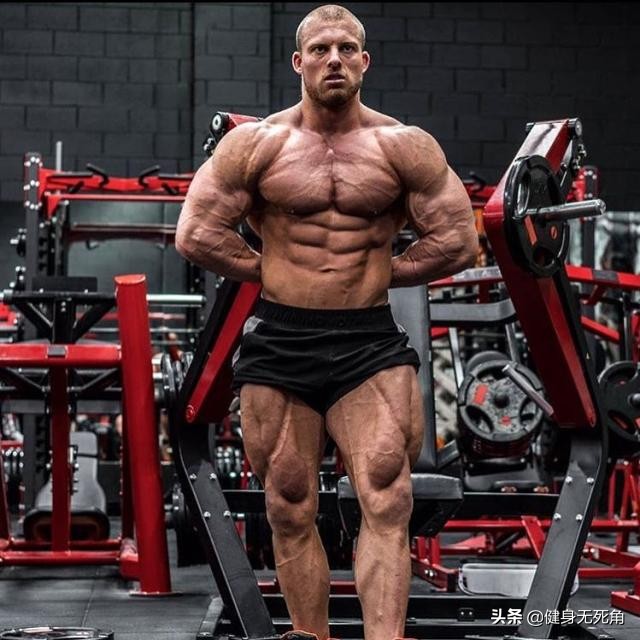 想让胸肌变好看怎么做,想让胸肌更饱满应该练习什么