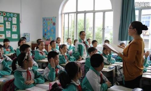 小孩该上初中了啥也学不会怎么办,小孩四年级了不愿意学习怎么办