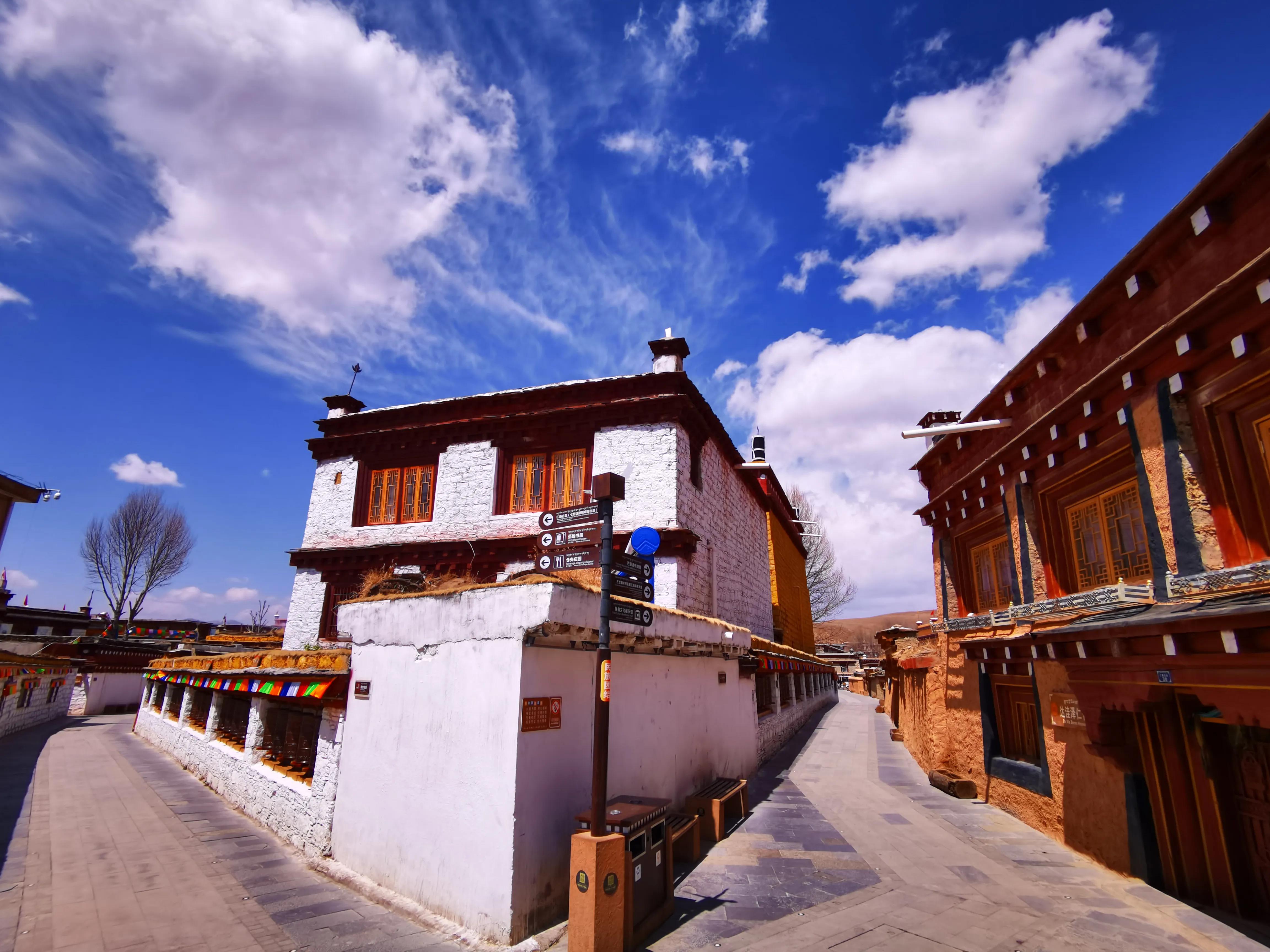 丁真的故乡理塘,丁真的故乡完整版