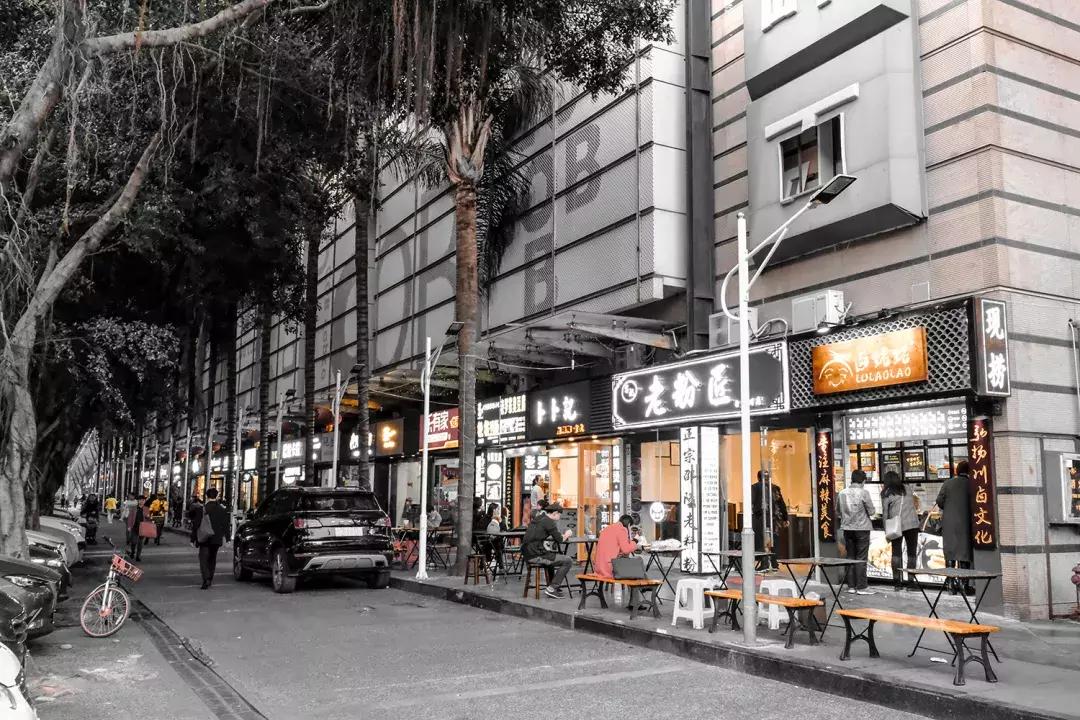 白石洲城中,白石洲的海边