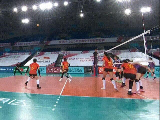 刁琳宇受伤导致排超总决赛一波三折，网上铺天盖地指责李盈莹