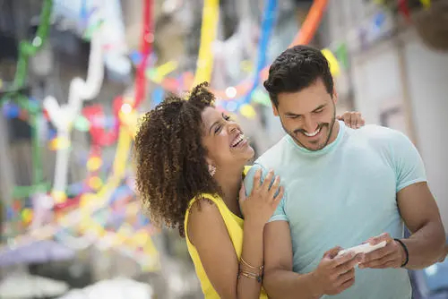 女生怎么追到自己喜欢的男生,女生怎样追到喜欢的女生