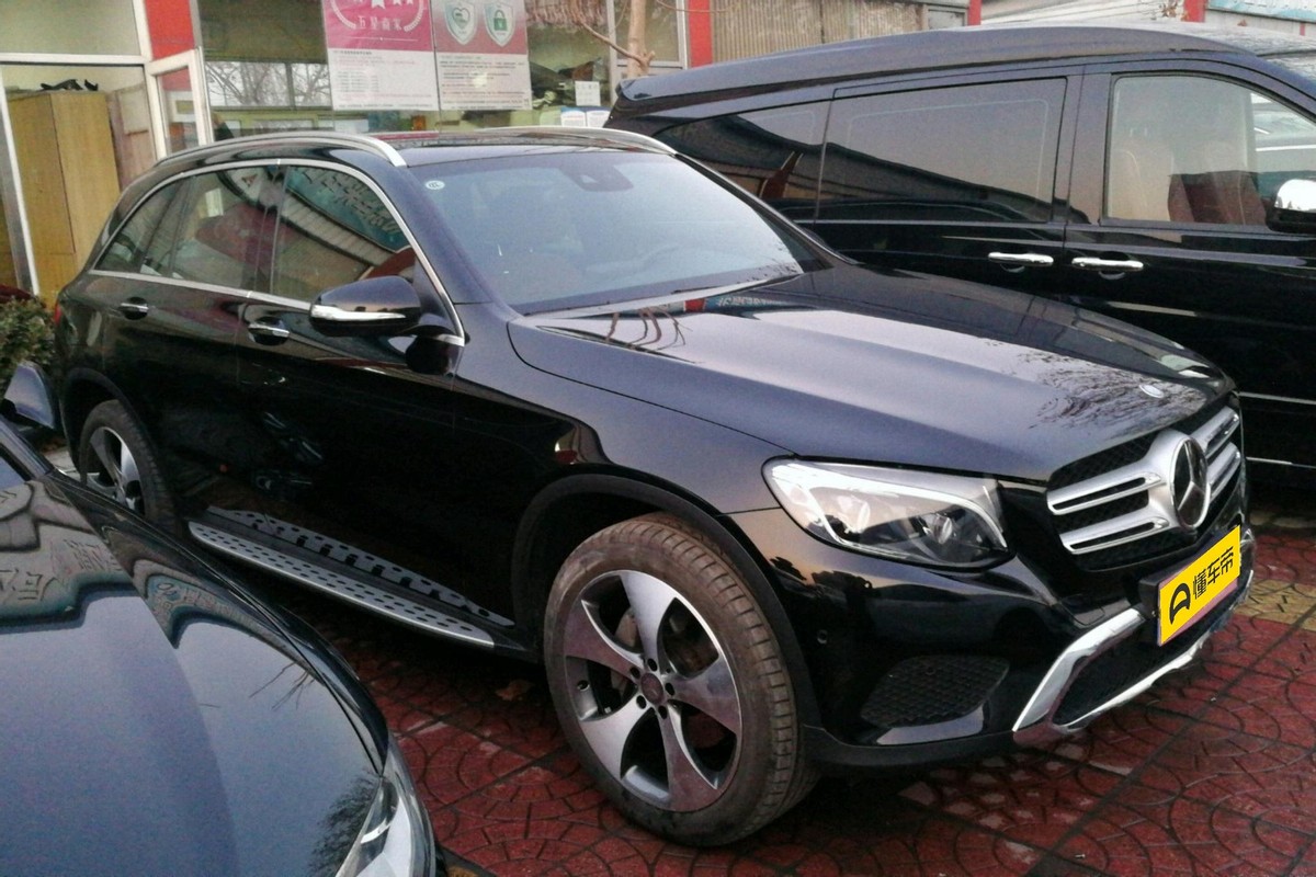 glc奔驰车内仪表盘异味怎么清除,奔驰glc废气味