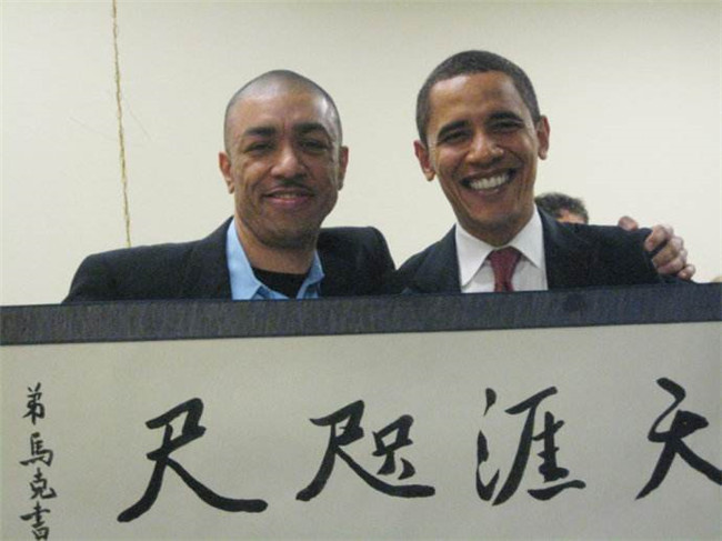 奥巴马弟弟在中国定居,奥巴马亲弟弟定居在哪