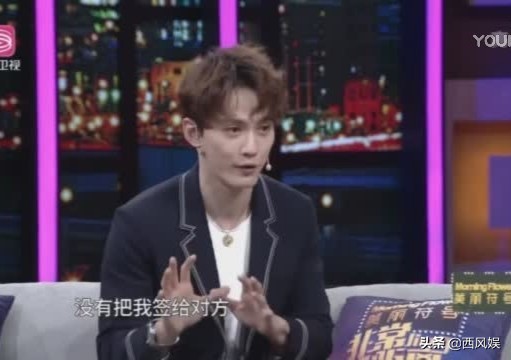 被“卖”到了香港,后自己把自己“买”了出来,太曲折,今已成名