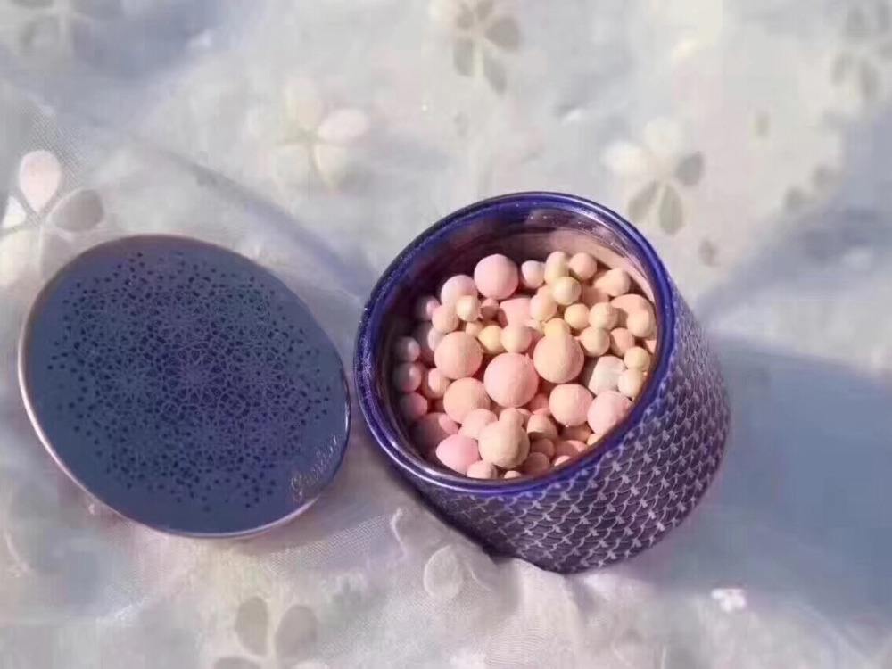 脸油光满面散粉推荐,十款平价散粉让你告别油光满面