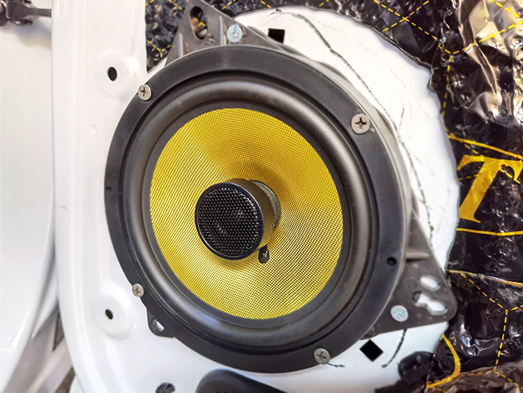 比亚迪宋隔音改装多少钱一次,比亚迪宋全车加装隔音降噪效果