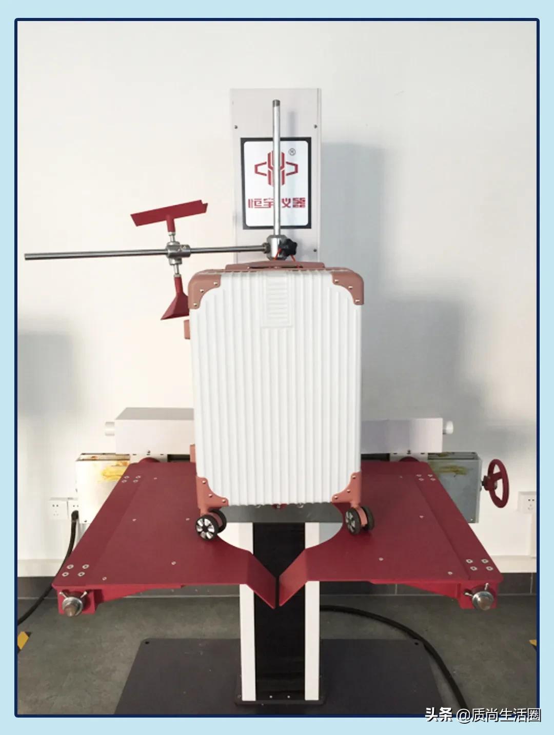 行李箱测评丨网易X选拉杆易卡阻,109元的喜朗顿侧提把不耐用