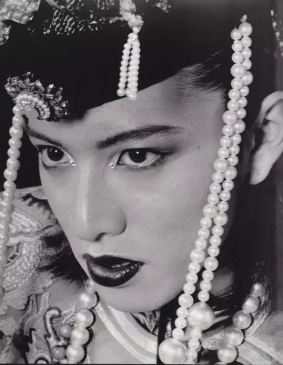 这个征服两位亚洲天王的一代歌姬,到底有什么魅力?