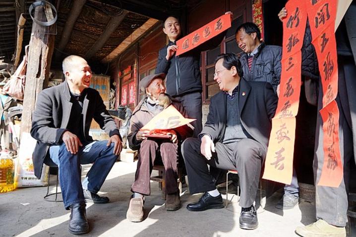 官不入民宅父不进子房意味什么,父不进子房古训