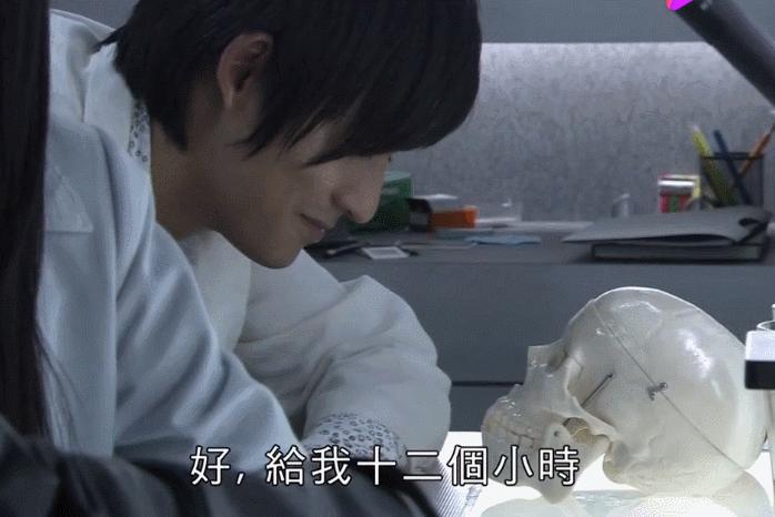 曾身陷4角恋，如今翻身成影帝，他才是娱乐圈的隐藏高手？