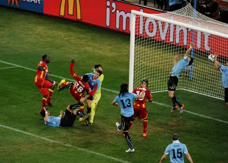 国际足联足球竞赛规则英文版,国际足联最新竞赛规则