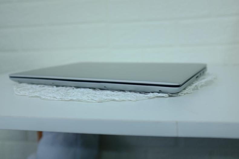 轻薄本14寸独显,轻薄本灵越