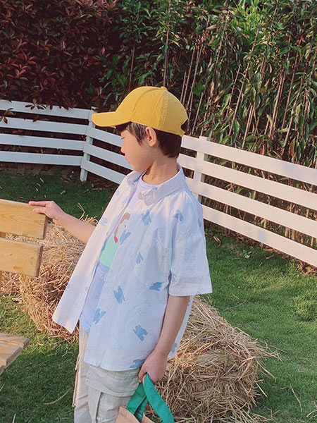 童话世界带孩子们游玩梦幻城堡,童话般的梦幻世界