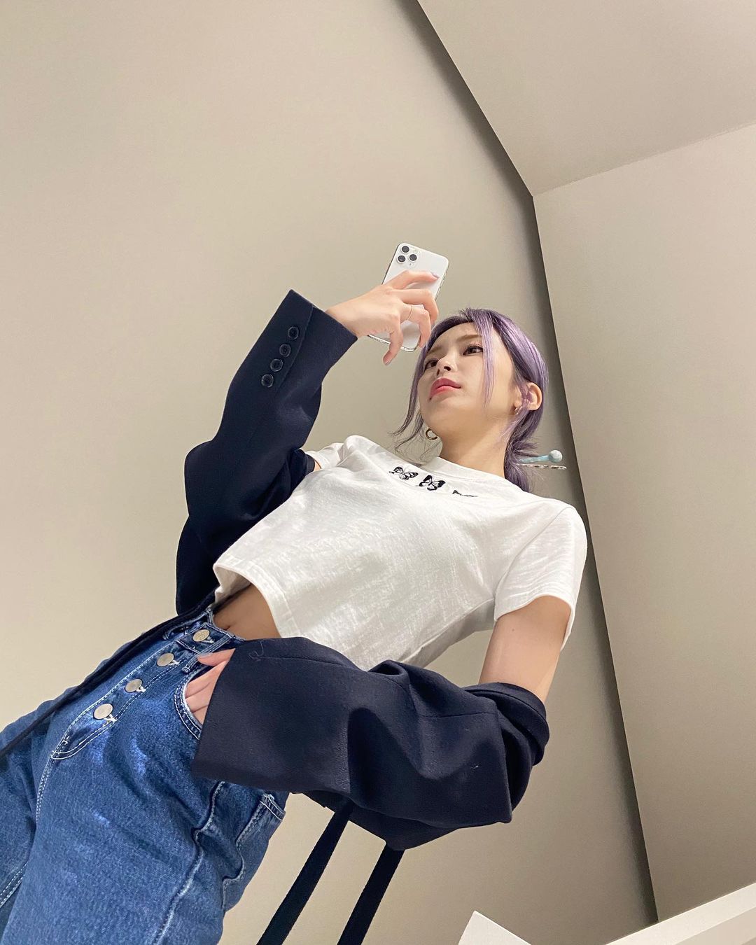 衣服如何快速去皱的方法图解,非常皱的衣服怎么办小妙招