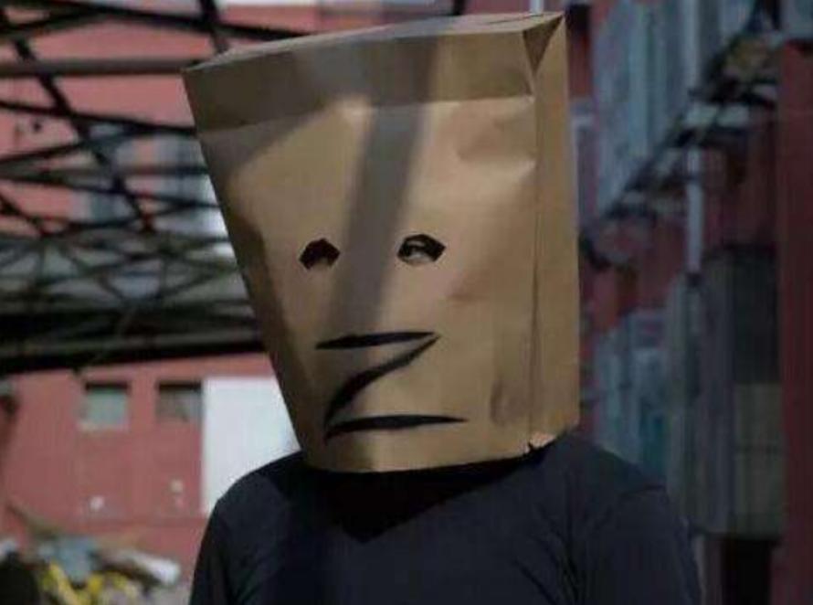 小智装神经病,小智谈王霖事件