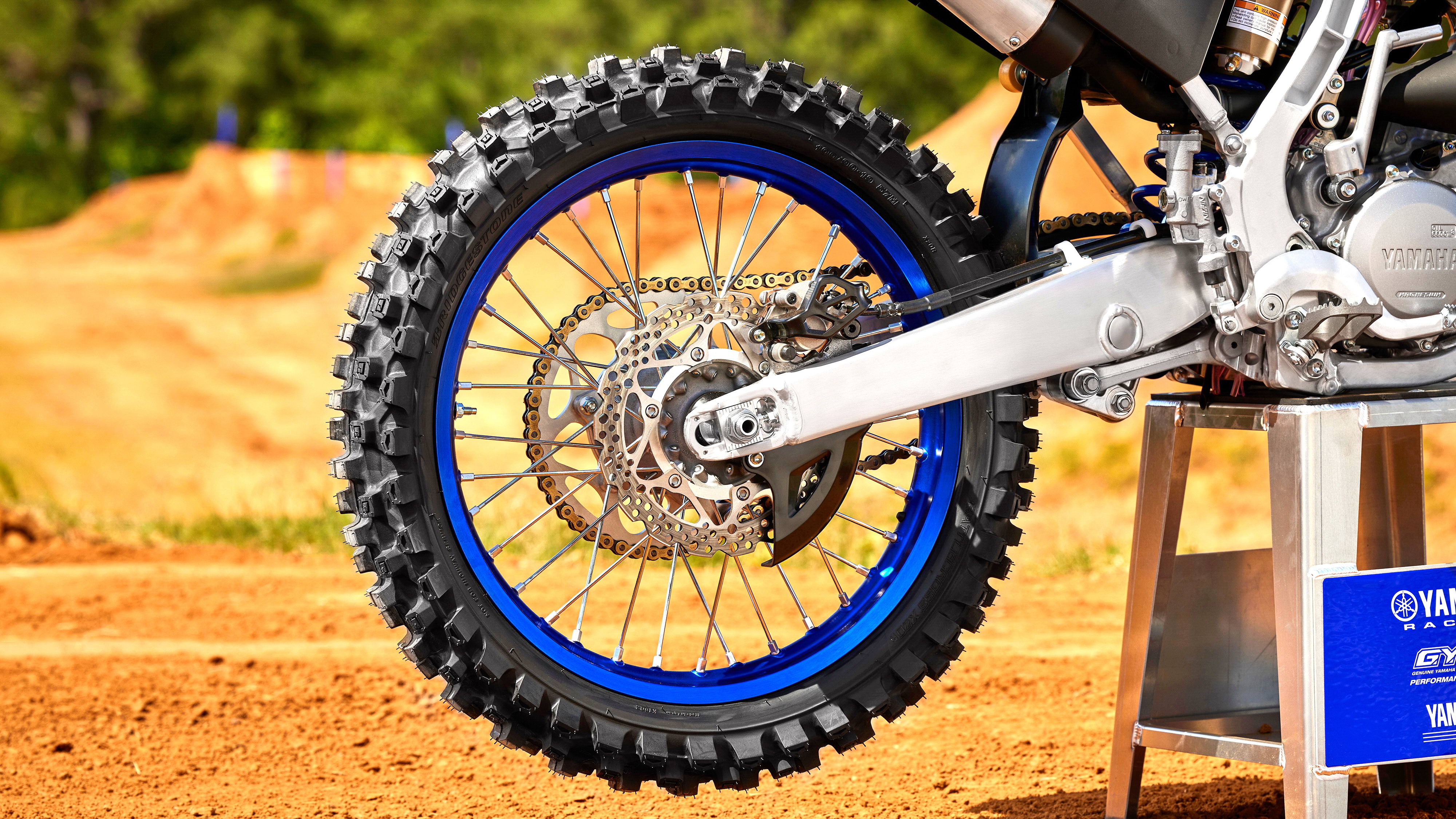 雅马哈新一代yzfr3欧洲版技术简介,雅马哈越野摩托车价格