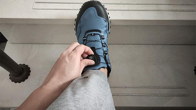 带鞋带旋钮系统的跑鞋,旋钮系鞋带跑鞋推荐