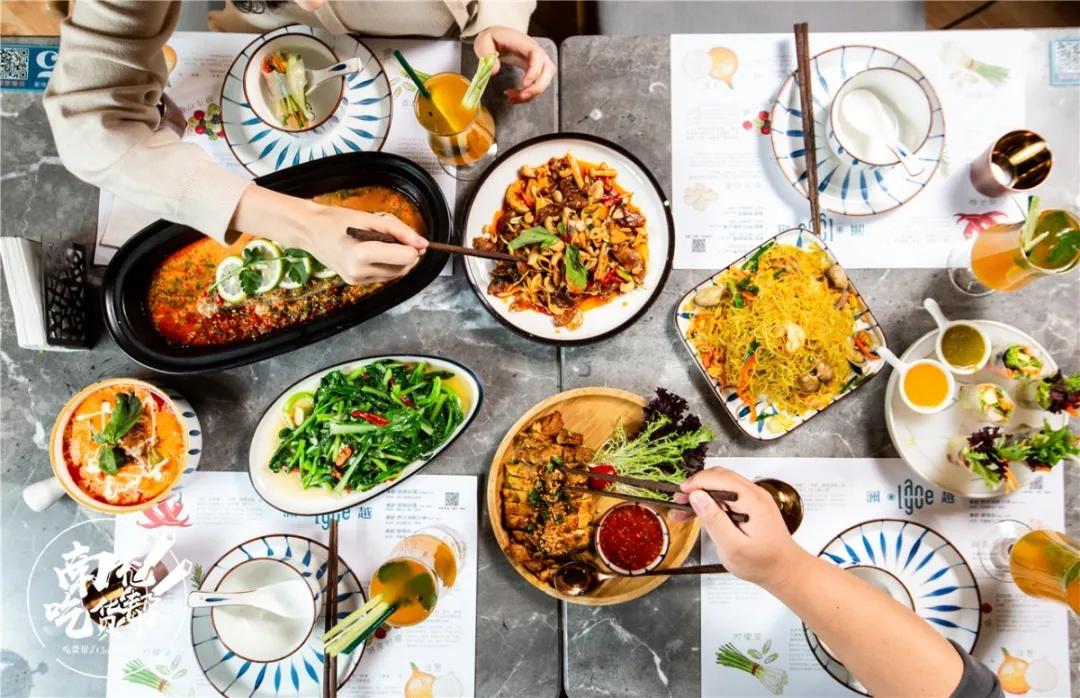 澜越火锅海鲜自助,澜越越南料理乌兰察布店