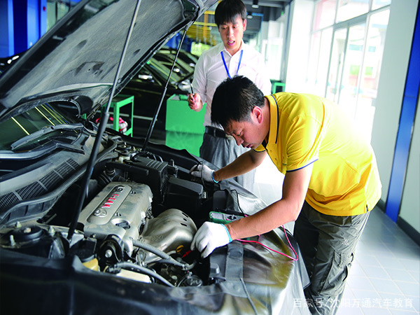 买二手车要注意看哪里,二手车购车检查知识