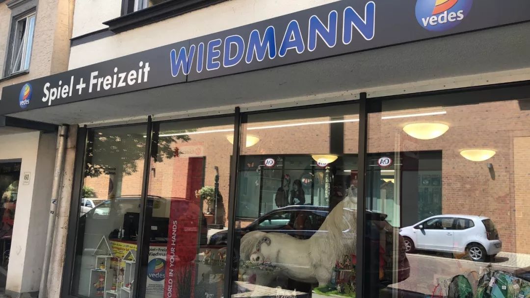 寰峰浗鎬濅箰鍎跨鐜╁叿,鎬濅箰鍝佺墝鐜╁叿