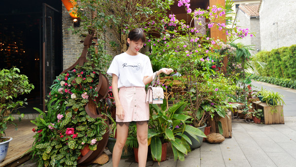 岭南天地奶茶啤酒,岭南天地外国酒馆