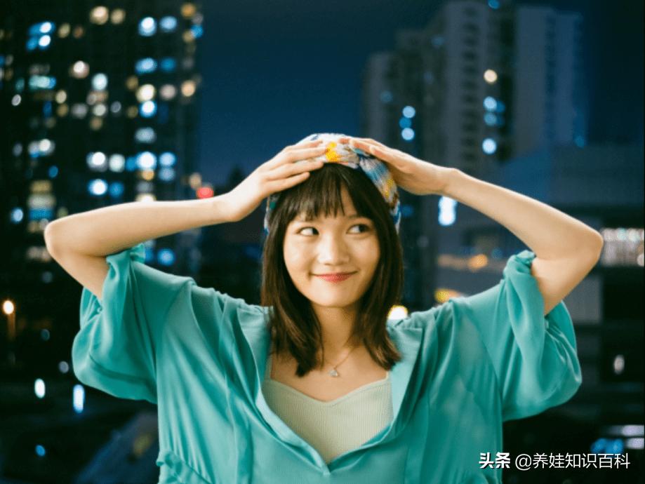 给女儿陪嫁什么最好,宝格丽宝石扇子