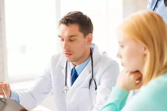 慢阻肺不咳了还是呼吸困难怎么办,慢阻肺不咳了可以停止吸药吗