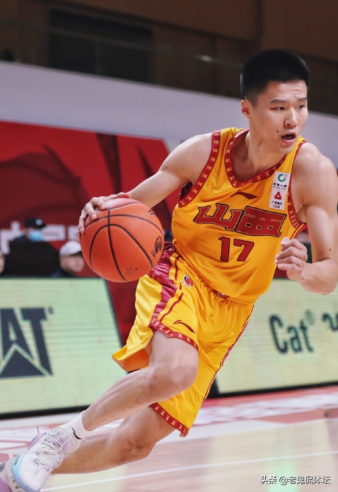 回忆1982天前66针12钢钉1钢板山东大汉疑吐槽队友不拼