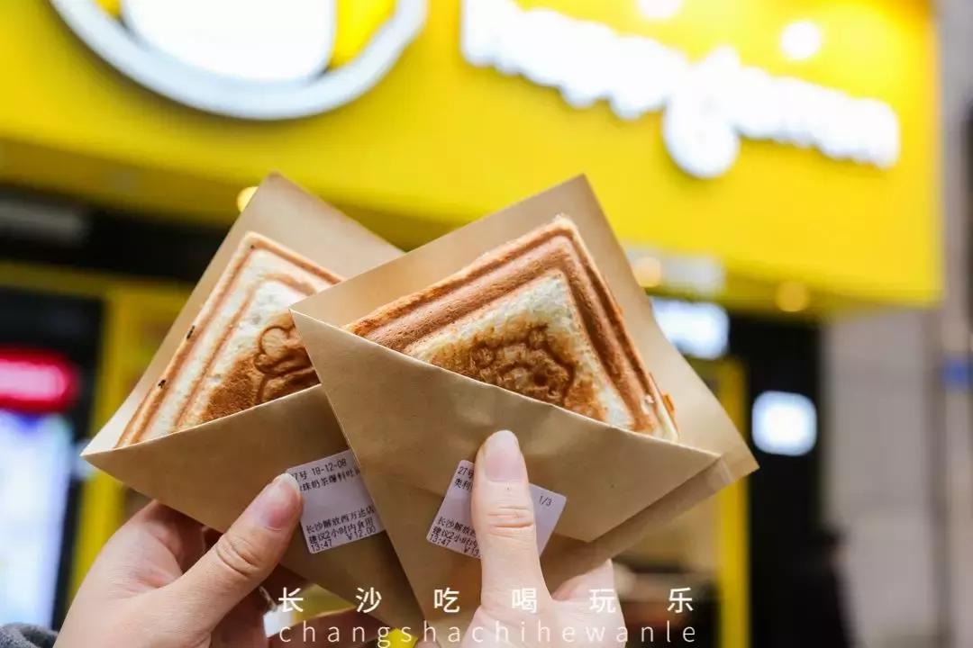 长沙菜品爆品,长沙爆爆肠小吃