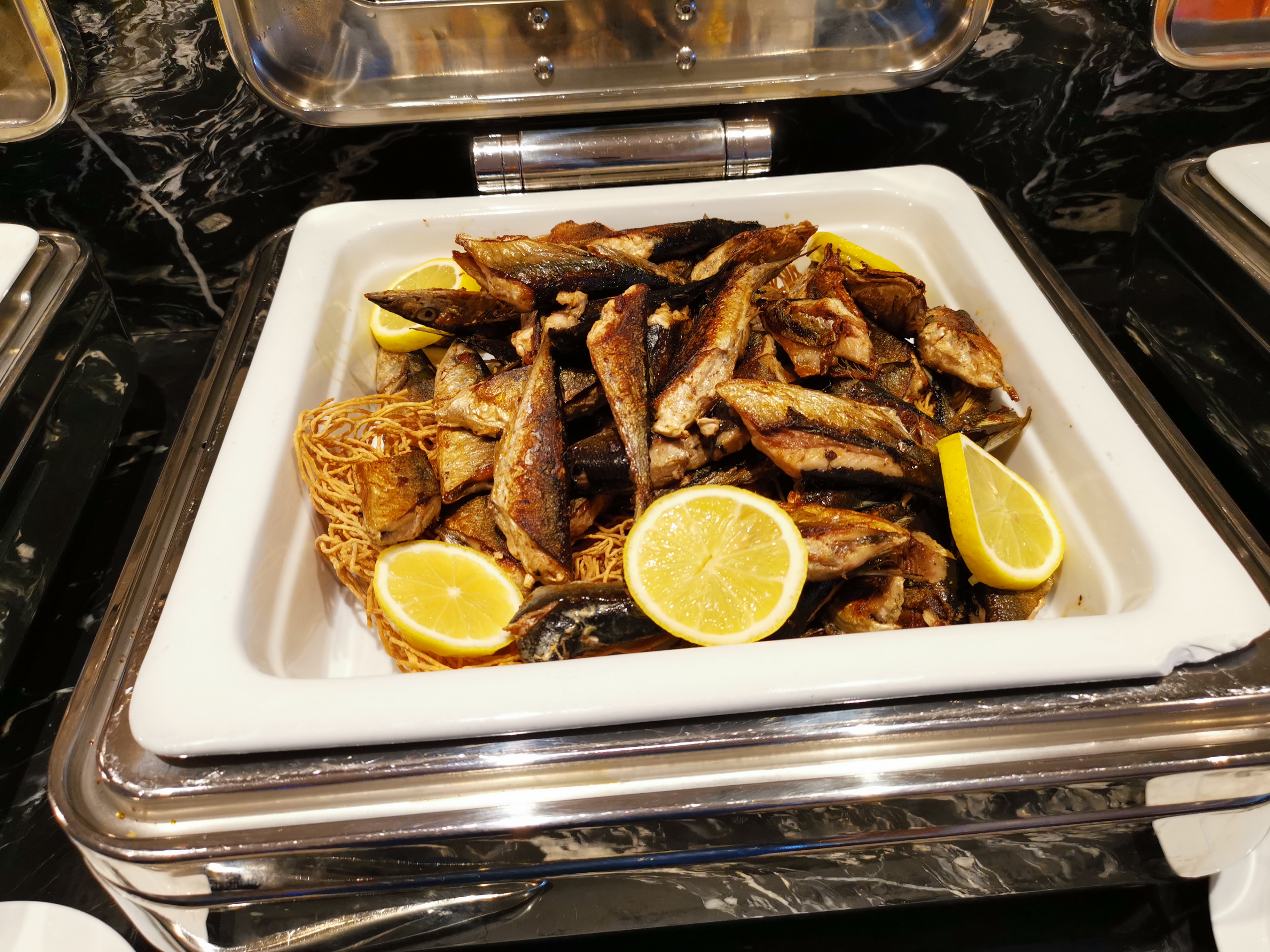 广州汇华希尔顿逸林酒店月饼,广州汇华希尔顿逸林酒店自助餐厅