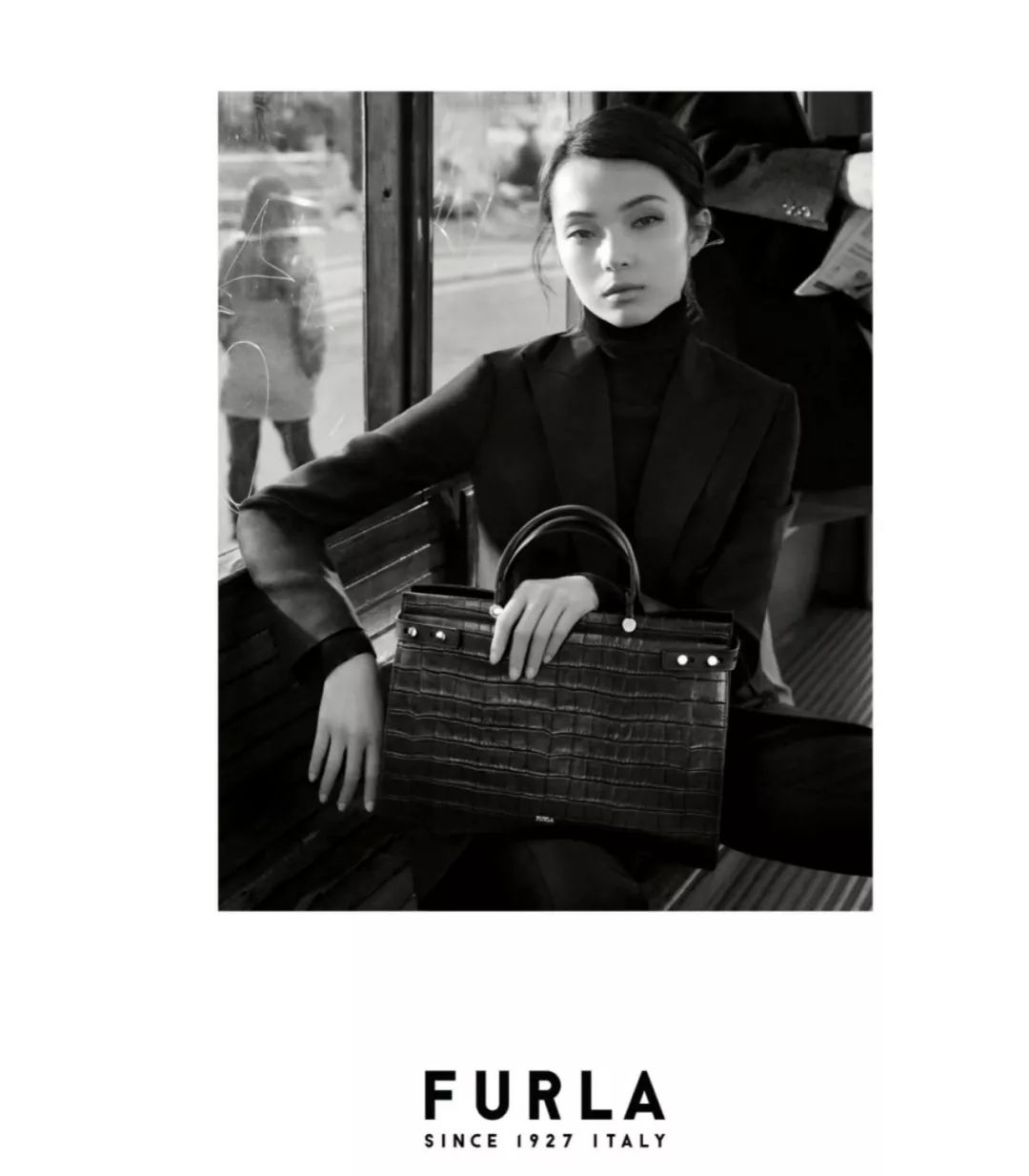 furla芙拉品牌定位,furla芙拉属于轻奢吗