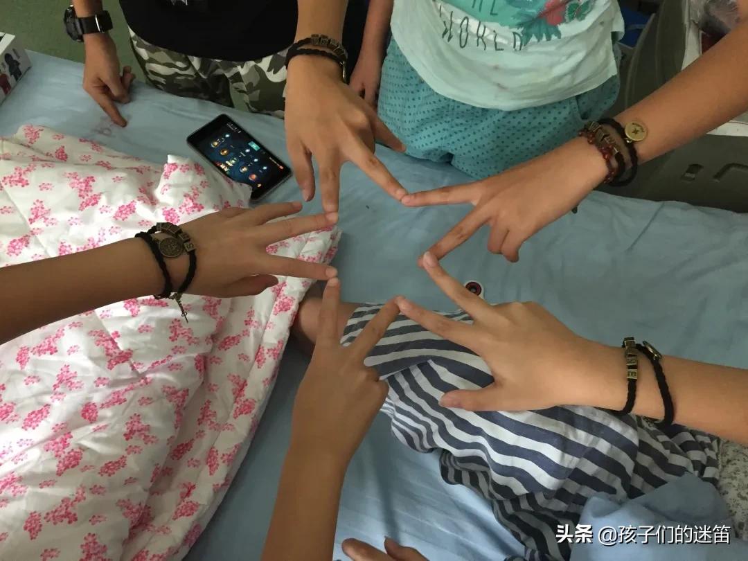 和自己偶像合作是种什么样的体验,当偶像的真实感受