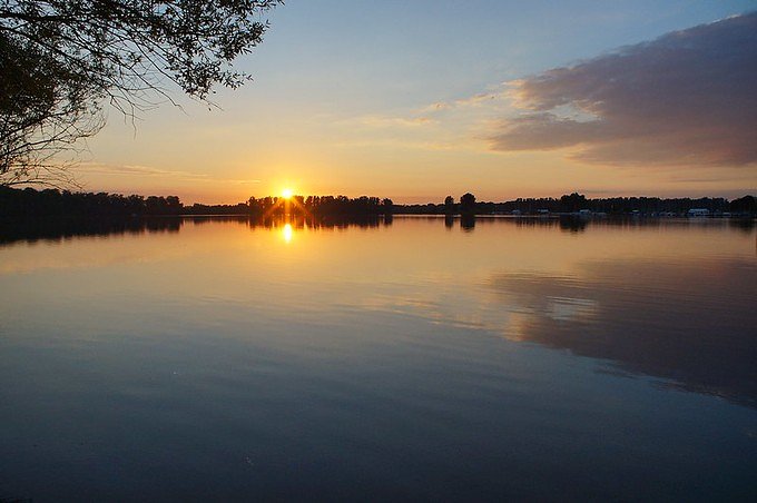 未来怎么活最好,释怀过去不忧未来珍惜当下