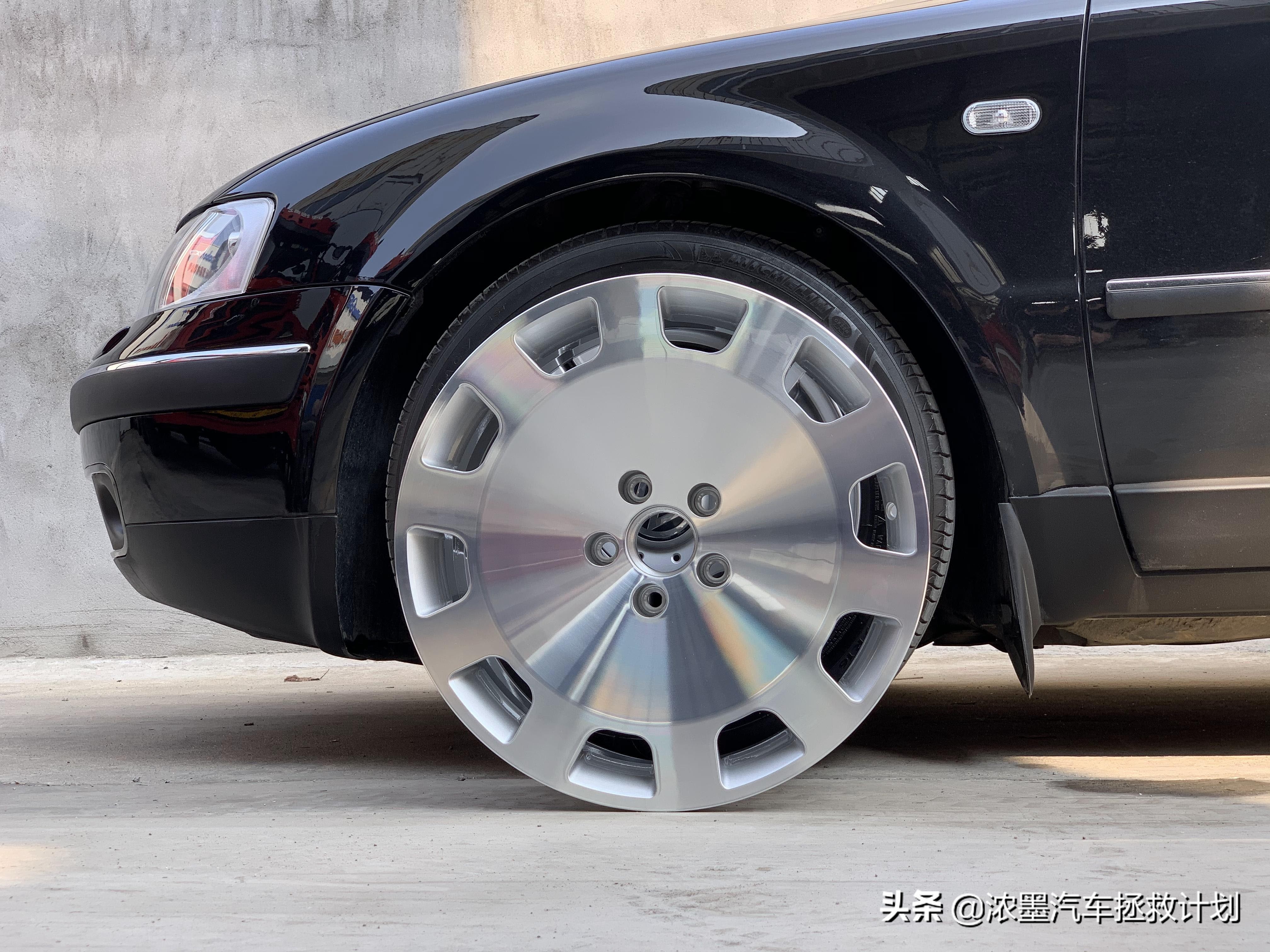 情怀老车帕萨特b5翻新,经典老车b5帕萨特翻新复活