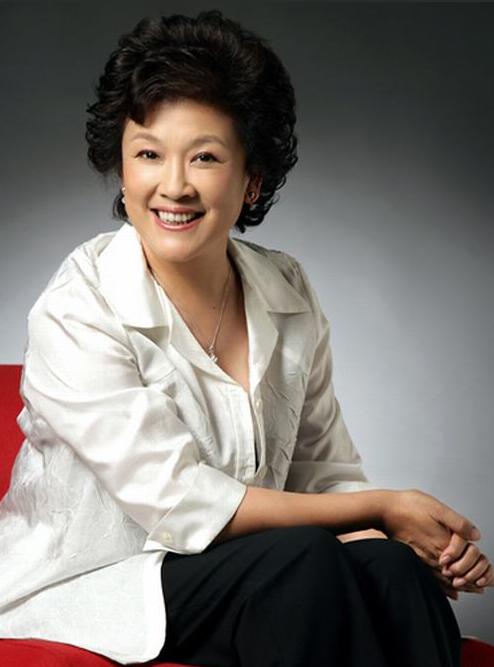 宋春丽嫁音乐教授,宋春丽的丈夫和孩子