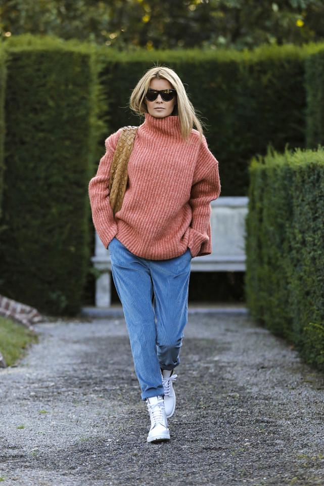 显瘦灯芯绒裤子小个子,百搭灯芯绒微喇裤