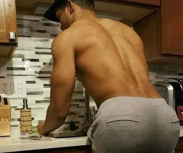 相学男人臀大代表什么,男生的6种臀型