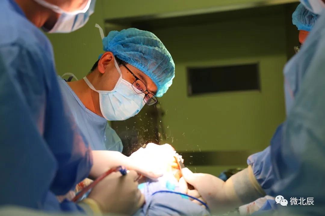 民族兄弟情深!北辰医院贴心救治*藏西**丁青县大骨节病患者~