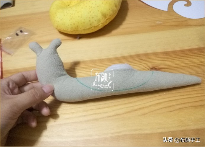 布艺兔子玩偶手工,牛仔布艺小熊手工