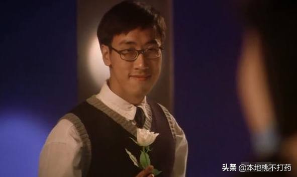 我是一名汽车维修员带扳手合理吧,身为一个汽车维修员随身带个扳手