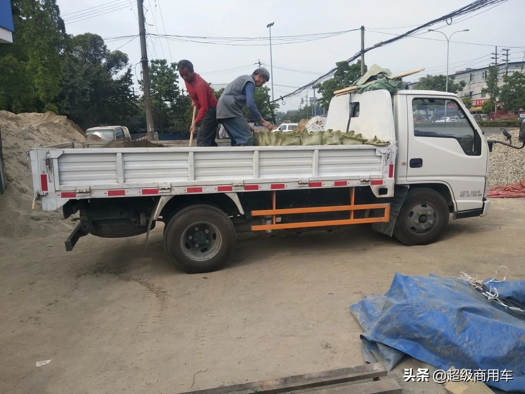 7.18万，建材老板说买它不亏！顺达小卡满足用户多方位需求