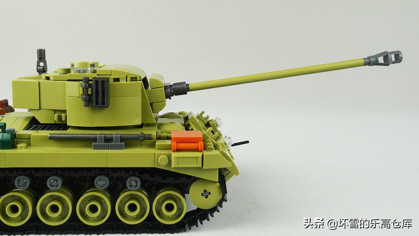 射豹勇士：小鲁班积木M26潘兴二合一套件评测