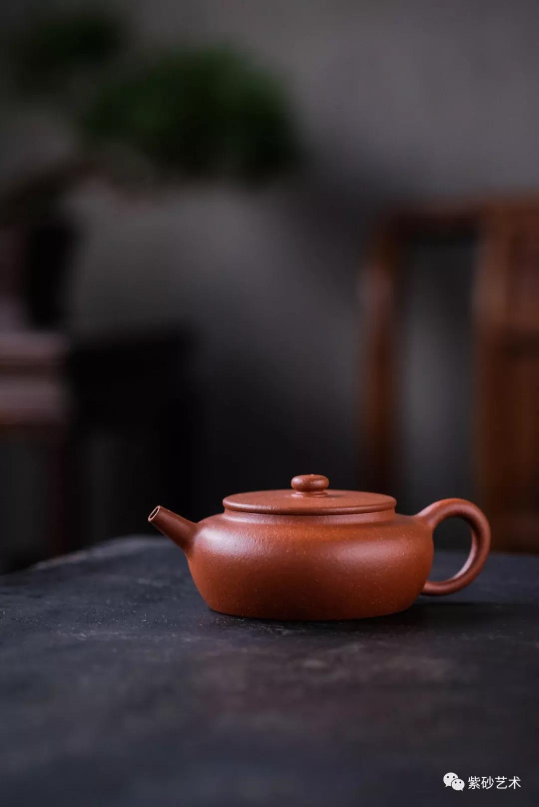 紫砂壶换另外一种茶叶怎么办,泡了一年的紫砂壶还能换茶吗